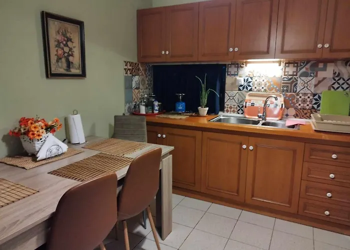 Virginia Apartment